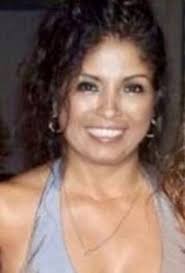 Debra Lonergan's Instagram, Twitter & Facebook