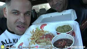 What is margarita grilled chicken. Eating Chili S Margarita Grilled Chicken Hodgetwins Youtube