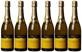 This is one of the most popular wines from the region. Prosecco Superiore Docg Extra Dry Marca Oro 6 X 0 75 L Valdo H H Shop