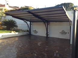 Salve, io devo accatastare un albergo dove nel piazzale è presente una tettoia staccata dal fabbbricato, uso parcheggio auto, essa ha inviato: Tettoia A Sbalzo Ts Compos Tende