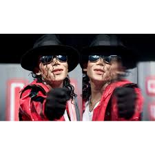 Aktuelle infos und alle hintergründe zum tod von michael jackson findest du in der infobox! Swr2 Kultur Aktuell Podcast Player Horbucher Zum Herunterladen