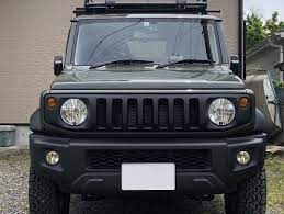 昨晩 納車時に注文してたグリルを受け取り真っ暗の中取り付けました このグリルよりかっこいいグリルはないと思っています fu j74 suzuki jimny suzuki suzuki samurai