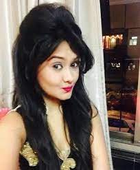 Pin By Fati On Kaanchi Singh Indian Girls Images Hairstyle Indian Actresses