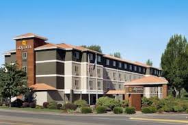 A stay here includes free parking. Hotels Near I 5 And Hwy 22 In Salem Or