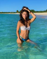 Questions to ask a girl. French Women A Perfect Blend Of Beauty And Passion Russiansbrides