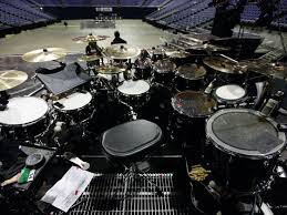 Drum Kits Of The Pros Stars Live And Studio Drum Setups In Pictures Drums Drum Kits Drums Beats