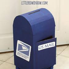 I couldn't tell you how much i needed this build in my life. Diy Cardboard Mailbox Little Red Window