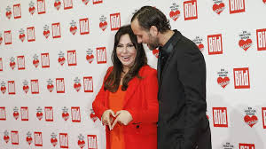 Help us build our profile of simone thomalla! So Wurden Simone Thomalla Und Silvio Heinevetter Ein Paar Promiflash De