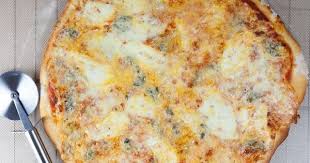 Quattro Formaggi Pizza Quattro Formaggi Pizza Food