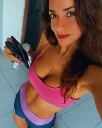 Amanda Vivas（@amandinhavivas）• Instagram 相片與影片