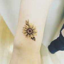 Sometimes, you would want to get a real tattoo that would look the best. Realistic Sunflower Tattoo 15 Kickass Things