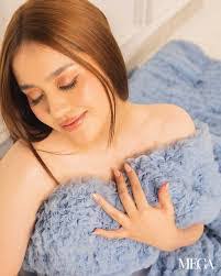 Charmaine Torrence's Instagram, Twitter & Facebook