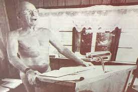 Há 20 anos, 'igreja dos pelados' foi destaque no 'Notícias Populares' -  08/12/2017 - Banco de Dados - Folha de S.Paulo