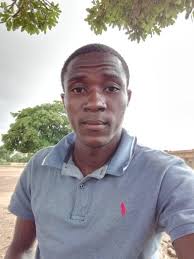 Aujourd'hui je suis SAMO.😍 Les Samos, encore appelés San, sont une ethnie  du Burkina Faso installée principalement dans la Boucle du Mouhoun, autour  de Tougan. Peuple profondément attaché à la terre, ils