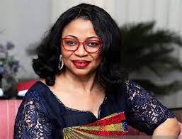His mother, who is number 80 on forbes magazine's global power women list, overtook oprah winfrey as the richest woman of african descent at the time. Folorunsho Alakija Age Children Husband Education Books Cars