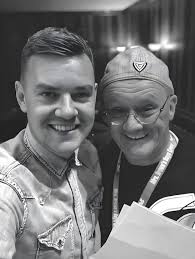 happy bf's day, my not so favorite owner Farem😎