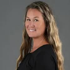 Tessa Boyd's Instagram, Twitter & Facebook