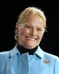 Carol Heiss's Instagram, Twitter & Facebook