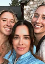 Kyle Richards returns to rhobh filming