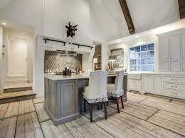 Each of our 3,000 square foot showrooms provide comprehensive displays representative of our highly popular and innovative manufacturers in the plumbing industry. European Farmhouse Home Tour House Of Hargrove European Farmhouse Farmhouse Kitchen Design European Farmhouse Kitchen