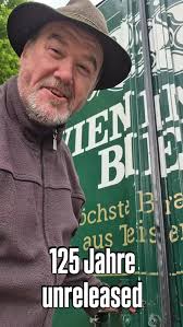 Am 11. November hod unsere jährliche Herbstversammlung stattgefunden! 🍂🍻  Diesmal ham mia leider außerturnusmäßig unseren 1. Kassier Andreas Kujath  verabschieden müssen, der gesundheitsbedingt das Amt des 1. Kassier nicht  mehr weiter fortführen