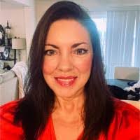 Roxanne Kruger's Instagram, Twitter & Facebook