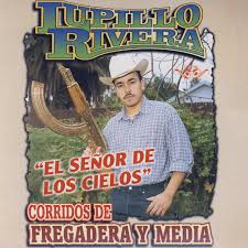 En 2009, ganó el grammy en la categoría de mejor álbum de banda por su disco esclavo y amo. Corridos De Fregadera Y Media Album By Lupillo Rivera Spotify