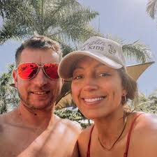 Do you need a nesting box for each hen?