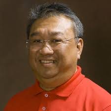 Daniel Heng's Instagram, Twitter & Facebook