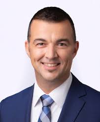 DANNY LEVESQUE real estate broker in Lévis