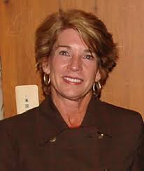 Kathy Hubbard '74 Builds 'Bridges of Understanding'