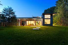 Potrai confrontare centinaia di modelli di case e ville prefabbricate per avere subito un'idea dei costi di realizzazione di ogni singola costruzione in legno. 11 Case Prefabbricate Moderne Che Vi Faranno Sognare Lignius