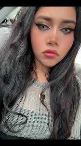 Ashley Mort's Instagram, Twitter & Facebook