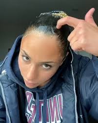 Woman Doesn't Understand What 'Bun In The Oven' Means