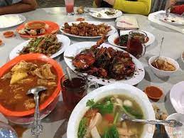 Kita sebagai orang tua harus menyiapkan stok makanan yang cukup, untuk menu sahur, menu buka puasa ataupun sebagai camilan setelah berbuka puasa. 7 Restoran Buka Puasa Di Batam Yang Bisa Kamu Kunjungi Bersama Keluarga Dan Teman Reservasiku Com
