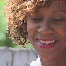 Octobre rose : Le témoignage poignant de Valérie Castor ancienne athlète de  haut niveau atteinte d'un cancer du sein à l'âge de 31 ans