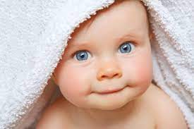 Aber leider ist schielen (strabismus) nicht immer harmlos. Entwicklung Des Sehvermogens Was Sieht Mein Baby Aumedo