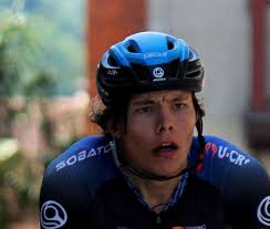 Toby Perry from Ashford moves from Equipo La Tova