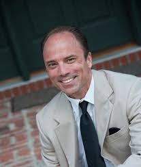 Amy Altman's Instagram, Twitter & Facebook