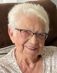 Obituary for Joe Ann (Aubuchon) Foeller