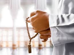 وأضح الشيخ أحمد ممدوح أن صيغتها كالتالي: Ù‡Ù„ ØªØ¬ÙˆØ² Ø§Ù„ØµÙ„Ø§Ø© Ø§Ù„Ù†Ø§Ø±ÙŠØ© ØµÙ„ÙˆØ§ØªÙŠ