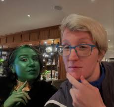 Exploring strange new bars….