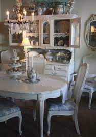 Mealtime should always be a pleasant and joyful event, which is why breaking bread with family and friends on a beautiful dining table transforms a meal into a very special experience. 41 Beautiful Shabby Chic Dining Room Designs Digsdigs