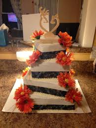 The tablecloth can be mixed and matched with other hunting camo party supplies. 20 Unique Camouflage Wedding Ideas Hative