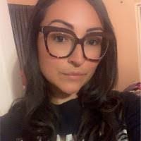 Heidi Alvarez's Instagram, Twitter & Facebook