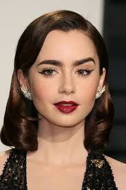 تحتفل اليوم الممثلة الجميلة ليلي كولينز بعيد ميلادها ال30 ❤❤