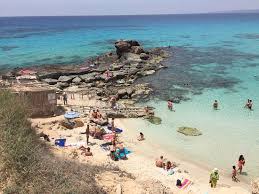Secluded but might get crowded ! (2 tips) Beautiful Pristine Beaches Picture Of Calo Des Mort Formentera Tripadvisor