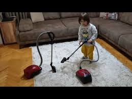 Fatih Selimin Oyuncak Miele Marka Kirmizi Elektrik Supurgesi Bosch Supurgemiz Bozuldu Yenisini Aldik Youtube 2020 Kirmizi Oyuncak Elektrik