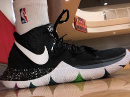 'i have nothing to do with the design or marketing of the upcoming #kyrie8, imo these are trash!' Nike Kyrie V 5 Performance Analysis And Review Schwollo Com