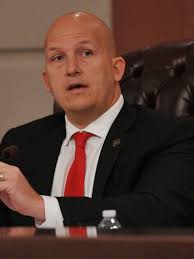 Port St. Lucie wants to unload distressed East Lake Village Center